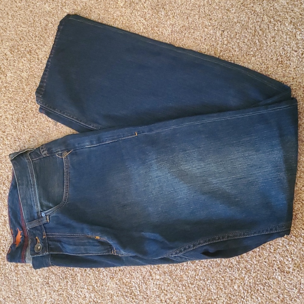 32/34 Tommy Bahama Pants Relaxed fit.